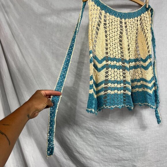 Vintage Hand Crocheted Waist Apron Womens S Retro 60s Blue Ivory Doily Grandma - Picture 4 of 7